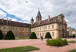 Cluny-J2-15