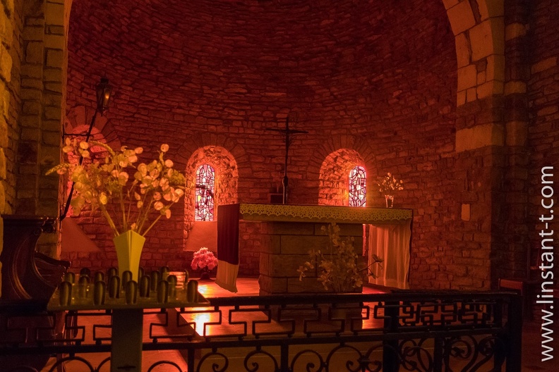 L'église de Solutré-Pouilly, Saône-et-Loire, région Bourgogne, France Cluny-J6-03.jpg