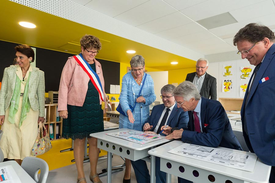 Visite des Élus pour l'inauguration d'une école