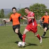 joueurs de foot en action