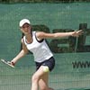 Joueuse tennis dans un match